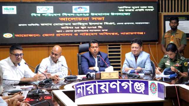দিন দিন নারায়ণগঞ্জে ফসলি জমি কমে যাচ্ছে