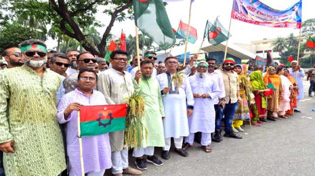 সাখাওয়াত-টিপুর নেতৃত্বে খালেদা জিয়াকে মহানগর বিএনপির অভ্যর্থনা