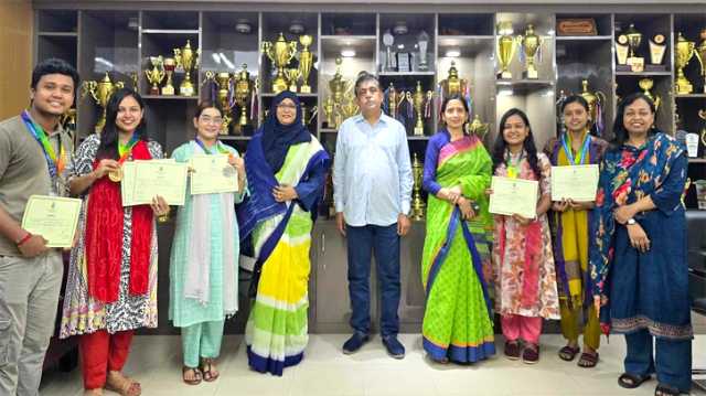 আন্তঃ কলেজ সাংস্কৃতিক প্রতিযোগিতায় নারায়ণগঞ্জ কলেজ শিক্ষার্থীদের সাফল্য 