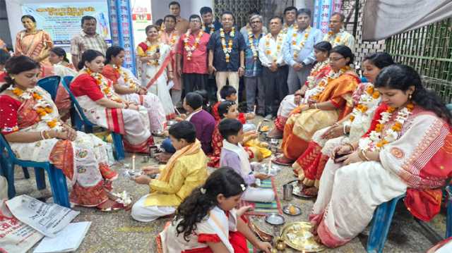 আন্তর্জাতিক মা দিবস উপলক্ষে মাতৃপূজা অনুষ্ঠিত 