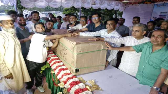  সোনারগাঁয়ে ইব্রাহীম ভূঁইয়া দুলু স্মৃতি ফুটবল টুর্নামেন্ট এর ফাইনাল খেলা অনুষ্ঠিত 