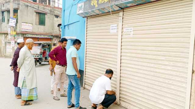 সিদ্ধিরগঞ্জে ১০ লক্ষাধিক টাকা হাতিয়ে নিয়ে গ্যারেজ মালিক লাপাত্তা