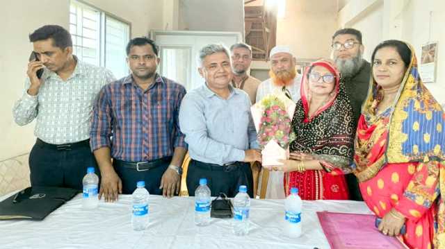 সমাজসেবা কার্যালয়ের কর্মকর্তাদের সাথে হাজীগঞ্জ সমাজকল্যাণ পরিষদের মত বিনিময় সভা