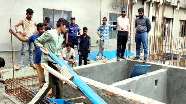 ফতুল্লায় নির্মাণাধীন সাতটি ভবনে রাজউকের উচ্ছেদ অভিযান