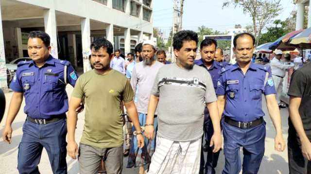 ৫ সহযোগীসহ আরসা প্রধান আতাউল্লাহ ফের ৮ দিনের রিমান্ডে