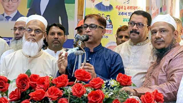 আগামী দিনে তরুন প্রজন্ম নিয়ে সামনের দিকে এগিয়ে যেতে চাই : মামুন মাহমুদ 