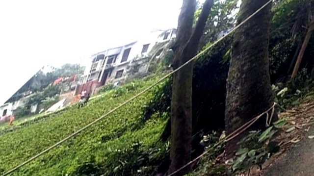 রূপগঞ্জে সাংবাদিকের জমি দখলের চেষ্টায় হামলা ভাংচুর ও লুটপাট, মামলা