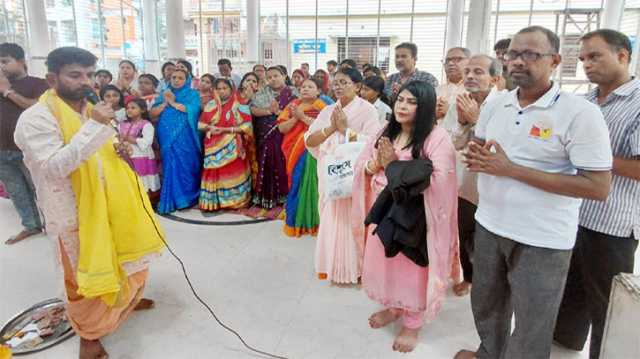 ডেঙ্গু ও চিকুনগুনিয়া রোগীদের সুস্থতা কামনায় বিশেষ প্রার্থনা