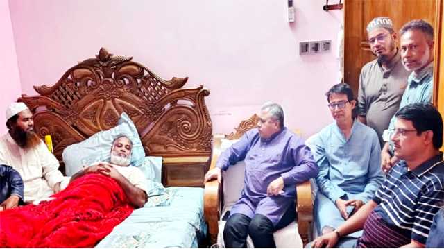 ডেঙ্গু আক্রান্ত জাসাস নেতা রিপনের শয্যাপাশে আনিসুল ইসলাম সানি 