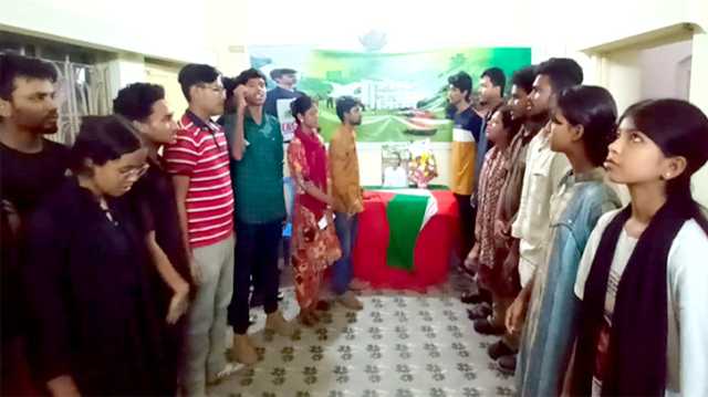 শহীদ শাকিলের প্রথম মৃত্যুবার্ষিকীতে ছাত্র ফেডারেশনের শ্রদ্ধাঞ্জলি