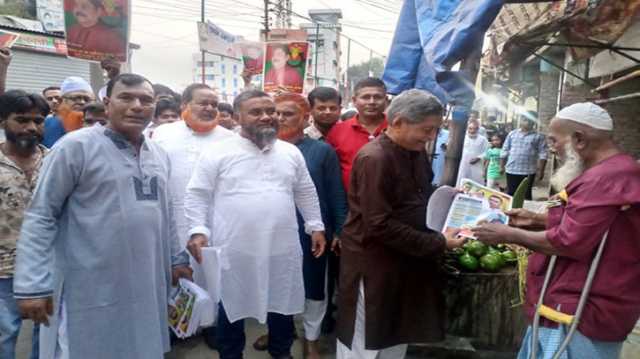 ফ্যাসিষ্ট হাসিনার দোসররা বিভিন্ন দপ্তরে ঘাপটি মেরে বসে আছে  