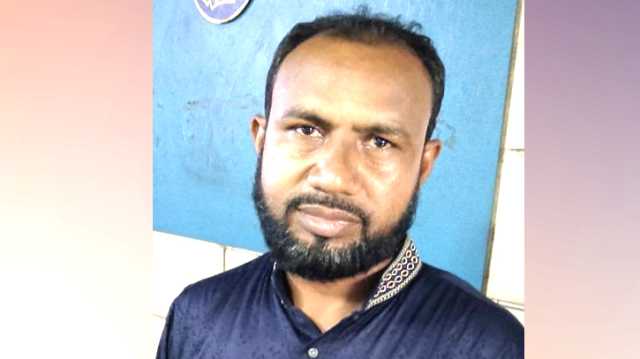 ফতুল্লায় হত্যা মামলায় আওয়ামী লীগ নেতা আখিল মেম্বার গ্রেপ্তার 