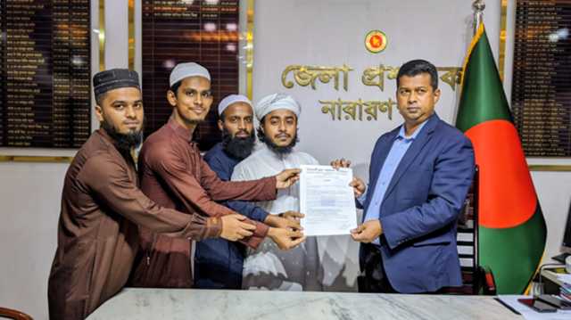 জুলাই গণহত্যার বিচার ও সনদ বাস্তবায়নসহ ৮ দফা দাবিতে স্মারকলিপি প্রদান