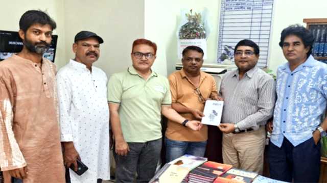 না’গঞ্জ জেলা সরকারী গণগ্রন্থাগারের তালিকাভূক্ত হল কাব্যছন্দ পাঠাগার