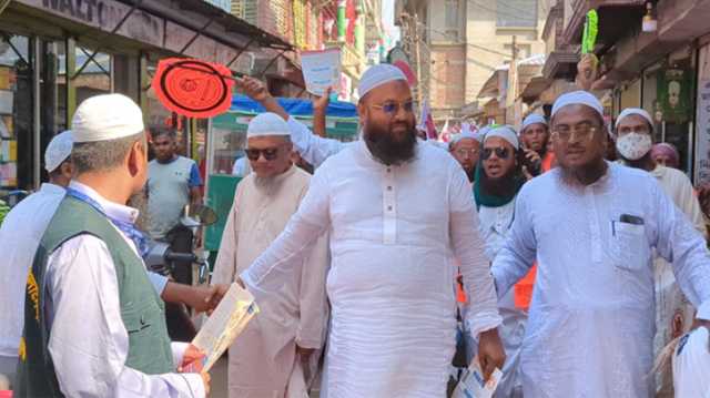 কাশীপুরে হাতপাখা প্রতীকের প্রার্থী মুফতি ইসমাঈল সিরাজীর গণসংযোগ