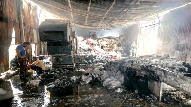 বন্দরে রোটর স্পিলিং মিলে অগ্নিকাণ্ড  