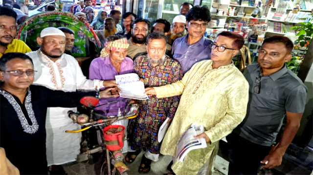 কলাগাছিয়া ইউনিয়ন বিএনপির কর্মীসভা ও লিফলেট বিতরণ 