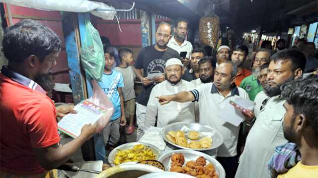 মাসুদুজ্জামানের পক্ষে বন্দর উপজেলা বিএনপির গণসংযোগ ও লিফলেট বিতরণ