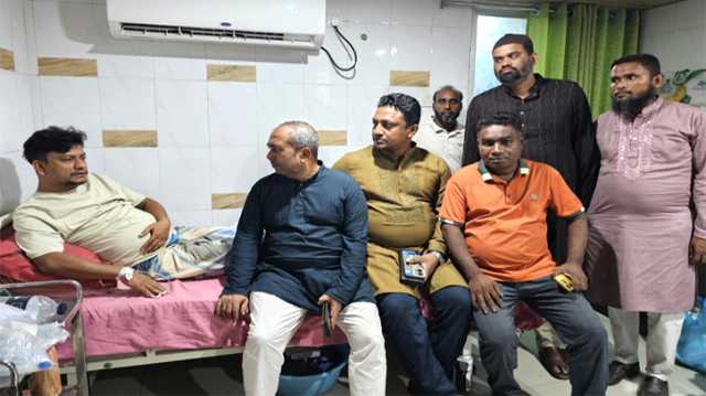 অসুস্থ যুবদলনেতা রুহুল আমিনের খোঁজখবর নিলেন সজল-সাহেদ