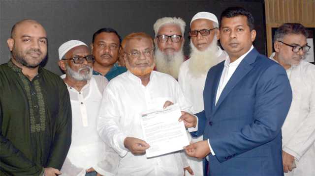 জলাবদ্ধতা নিরসনে প্রধান উপদেষ্টাকে গিয়াসউদ্দিনের স্মারকলিপি 