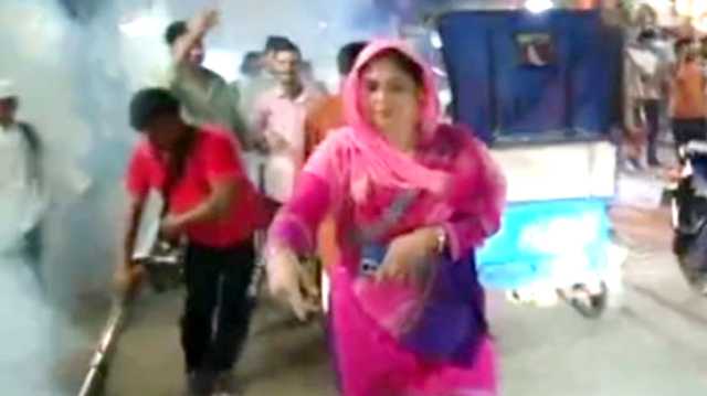 মাসদাইরে মশক নিধনে বিএনপি নেতারা