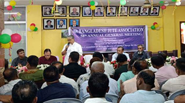 কাঁচাপাট রপ্তানি নিষেধাজ্ঞা প্রত্যাহার না করলে আন্দোলনের হুঁশিয়ারি বিজেএ চেয়ারম্যানের