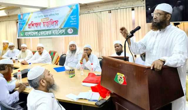 জুলাই সনদ বাস্তবায়ন না হওয়া পর্যন্ত ঘরে ফিরবো না: মামুনুল হক