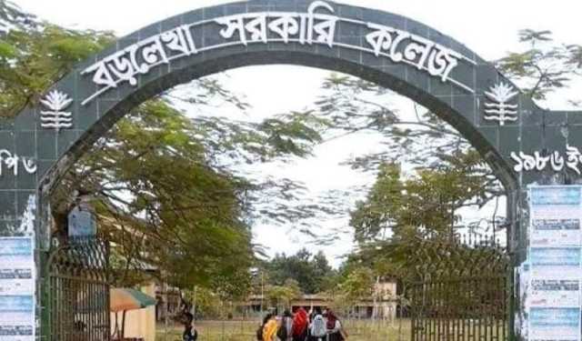 ‘২৪ এর রঙে গ্রাফিতি’ প্রতিযোগিতায় দেশ সেরা বড়লেখা সরকারি কলেজ