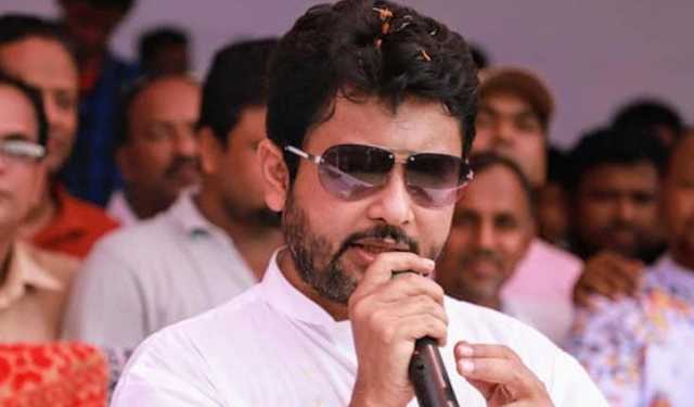 ভাঙ্গায় ভাঙচুর-আগুন: নিক্সন চৌধুরীসহ ২৭ জনের বিরুদ্ধে মামলা