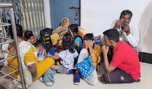 সীমান্তে আটক ১০ বাংলাদেশিকে হস্তান্তর করল বিএসএফ