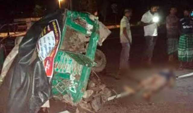 বগুড়ায় সিএনজিতে বাস-ট্রাকের ধাক্কা, নিহত ১