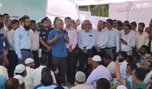 পলিথিন ও প্লাস্টিকের বোতল বর্জন করতে হবে: কৃষি উপদেষ্টা 