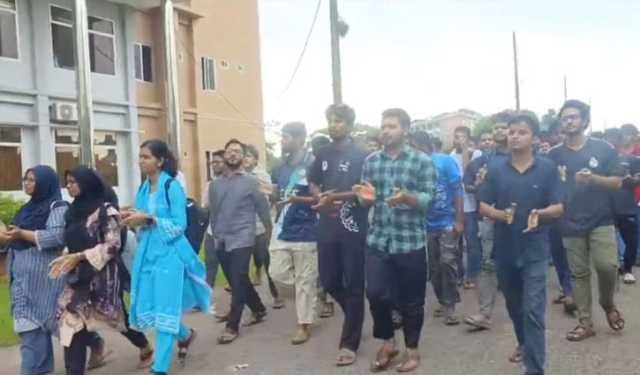 বুয়েট শিক্ষার্থীদের ওপর পুলিশের লাঠিচার্জের নিন্দা