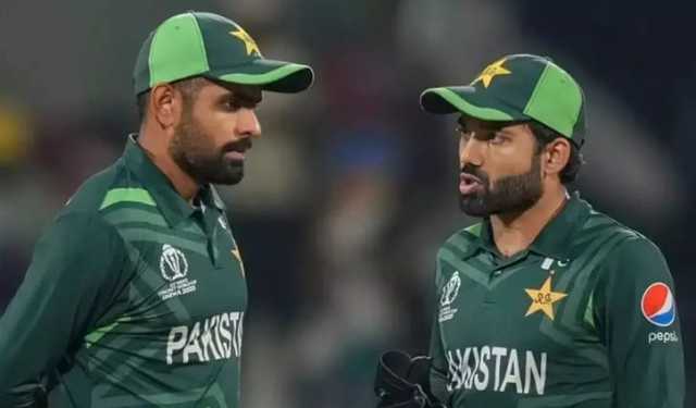 এশিয়া কাপে বাদ পড়তে পারেন বাবর আজম ও রিজওয়ান