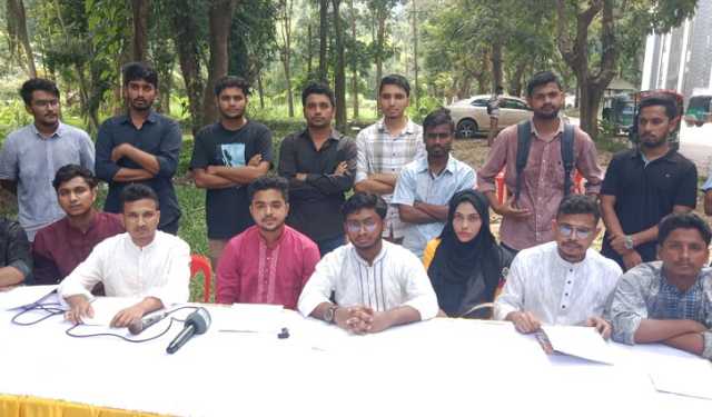 চাকসু: সর্বজনীন শিক্ষার্থী ঐক্য পরিষদ  প্যানেল ঘোষণা