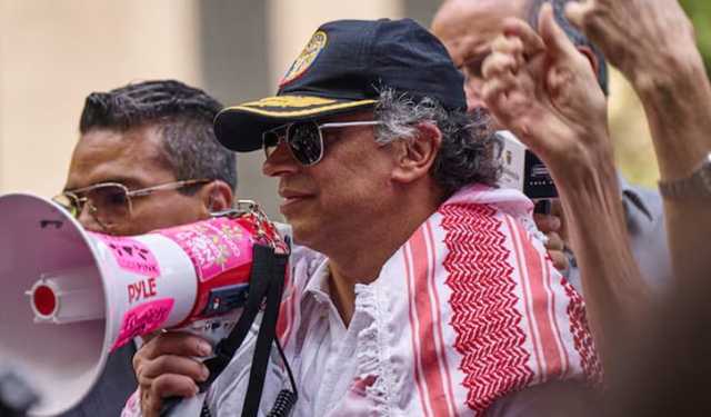 ফিলিস্তিনপন্থি বিক্ষোভে কলম্বিয়ার প্রেসিডেন্ট, ভিসা বাতিল করবে যুক্তরাষ্ট্র