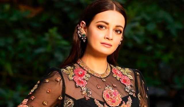 মুসলিম পরিবারে বড় হয়েছি: দিয়া মির্জা