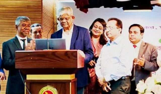 অর্থনীতির ইতিবাচক দিকগুলো তুলে ধরার পরামর্শ অর্থ উপদেষ্টার