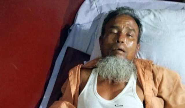 যাত্রীর চাপে জুস খেয়ে জ্ঞান হারালেন অজ্ঞান পার্টির সদস্য