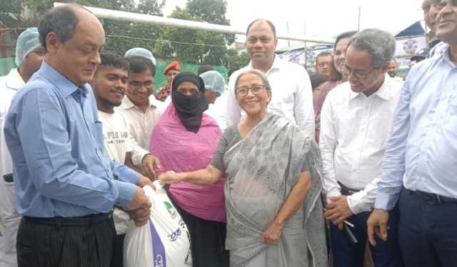 পুরুষের পাশাপাশি নারীদের সমাজ উন্নয়নে এগিয়ে আসতে হবে: ফরিদা আখতা