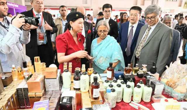 সাম‌গ্রিক উন্নয়নে বাংলাদেশ-চীনের প্রতিযোগিতার সক্ষমতা বাড়াতে হবে: ফরিদা আখতার