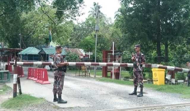 ৫ আগস্ট হিলি বন্দরে আমদানি-রপ্তানি বন্ধ