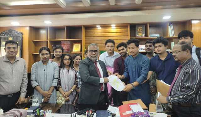 ইবিতে দুর্গাপূজায় পরীক্ষা স্থগিতসহ ২ দাবি সনাতনী শিক্ষার্থীদের