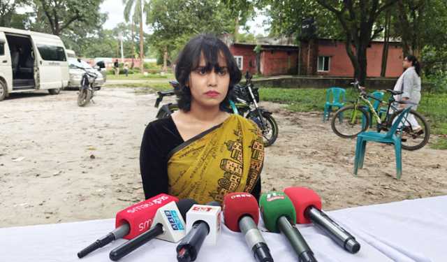 জাকসু নির্বাচন: গ্রুপিংয়ের অভিযোগ এনে স্বতন্ত্র প্রার্থিতার ঘোষণা ছাত্রদল নেত্রীর