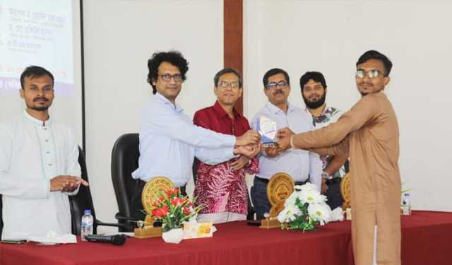 যবিপ্রবিসাসের প্রতিষ্ঠাবার্ষিকী উদযাপন