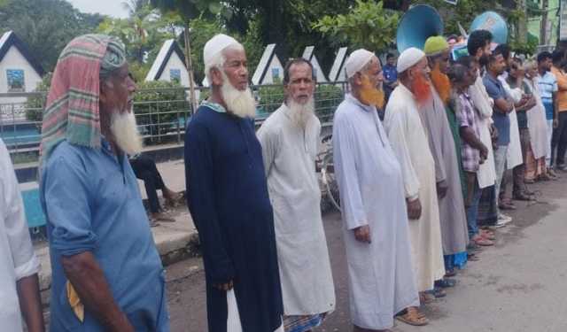 সারের কৃত্রিম সংকট সৃষ্টির প্রতিবাদে কুড়িগ্রামে সমাবেশ 