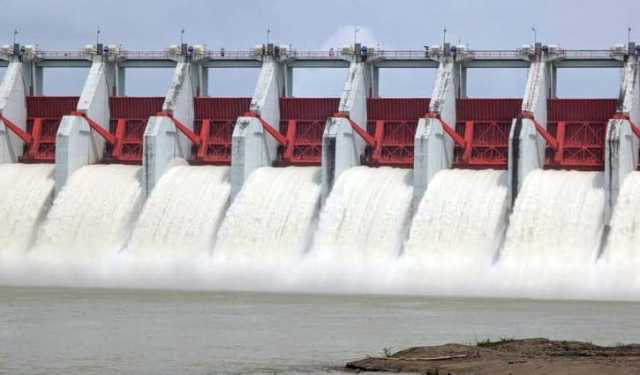 কাপ্তাই হ্রদে পানি বৃদ্ধি: ১৮ ইঞ্চি খুলে দেওয়া হয়েছে গেট