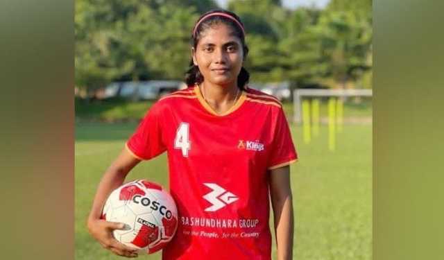 রাকসুতে ছাত্রদলের প্যানেলে জাতীয় নারী ফুটবল দলের খেলোয়াড়