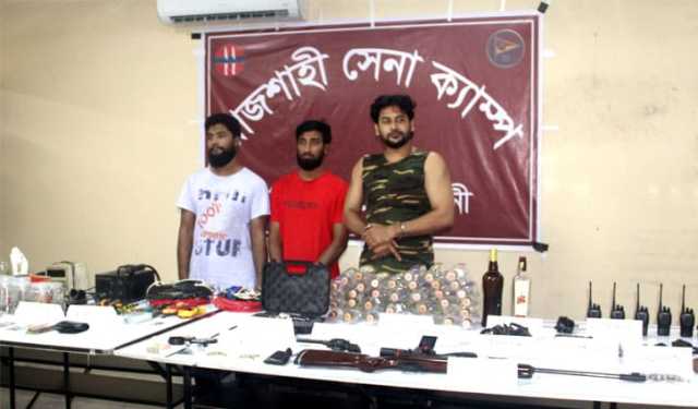 রাবি শিক্ষক হত্যা ও হোলি আর্টিজানের মামলা থেকে পার পেয়েছিলেন অনিন