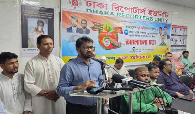 নুরের ওপর হামলার পর সেনাবাহিনীর ভাবমূর্তি ক্ষুন্ন হয়েছে: রা‌শেদ খান